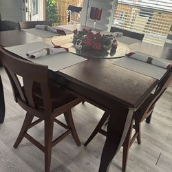 High table 4 swivel chair