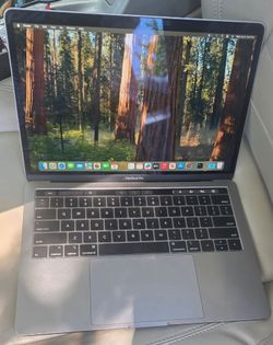 Macbook pro 13inch intel i7