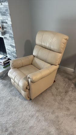 Lazy boy chair