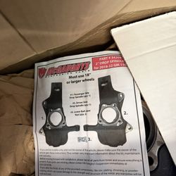2019+GM Lowering Kit 