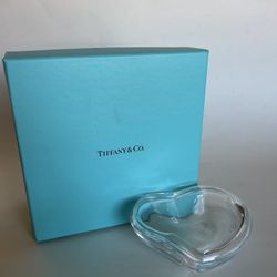 Tiffany & Co Elsa Peretti Clear Glass Heart Shaped Trinket Jewelry Signed.  