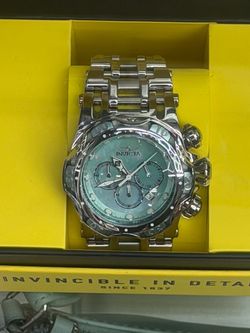 Invictas