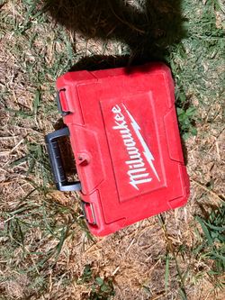 Milwaukee red lithium laser level