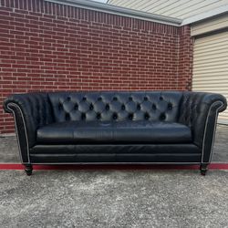 BLACK ANILINE LEATHER CHESTERFIELD 