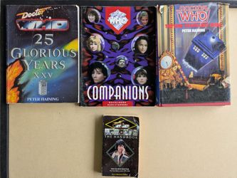 Free vintage  doctor Dr. Who book lot