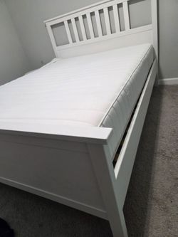 Bed incl clean Matress. Both 1 year old