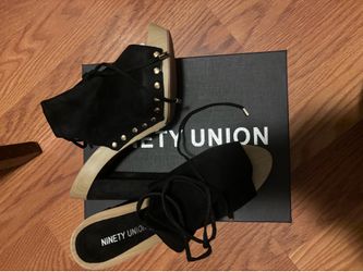 Ninety union Dora size 8