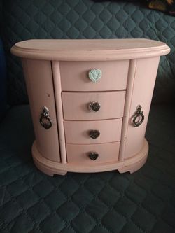 Small jewelry storage
