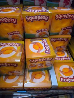 Squeeezy cheese toy