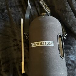 Hydro Gallon Water Cup