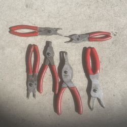 Snap on 6 piece snap ring pier set