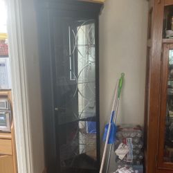 Corner Curio 