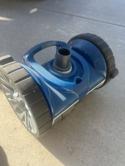 Pentair Pool Vacuum Robot