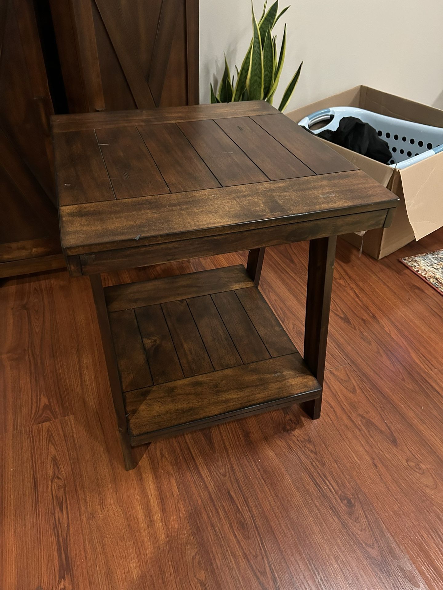Matching End Tables /Night Stands
