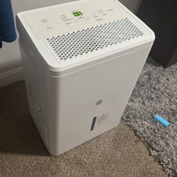 Dehumidifier 