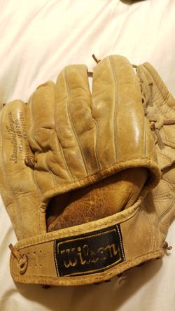 Wilson glove 1941