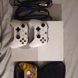 Xbox One S 500gb 3 Controllers TESTED 