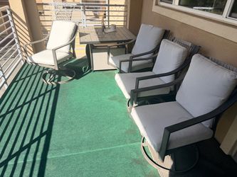 Patio Table & 4 Swivel Chairs with Cushions
