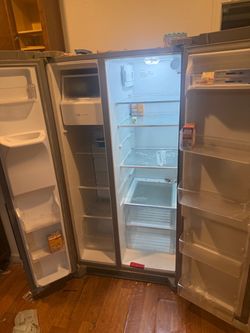 Side-by-Side Refrigerator with Ice Maker