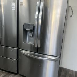 Discount Appliance/ 28cu.ft Capacity French Door Fridge With Water / Ice Dispenser 