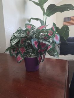 Artificial houseplant