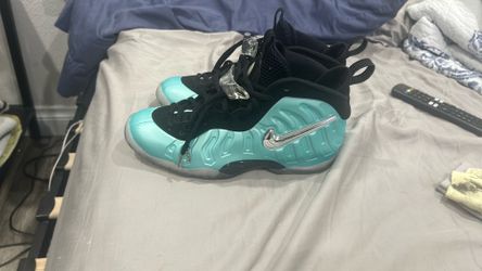 Nike Foamposite size 7y