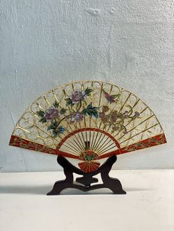 Decorative Metal Flower Fan
