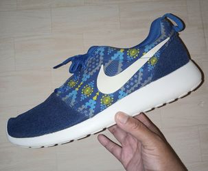 Nike RosheRun Blue Print Sail