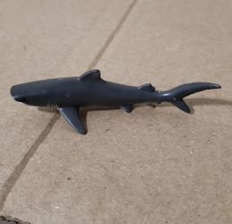 Safari Ltd Blacktip Shark Figure - Wild Safari Sea Life Ocean Animal Toy Figurin