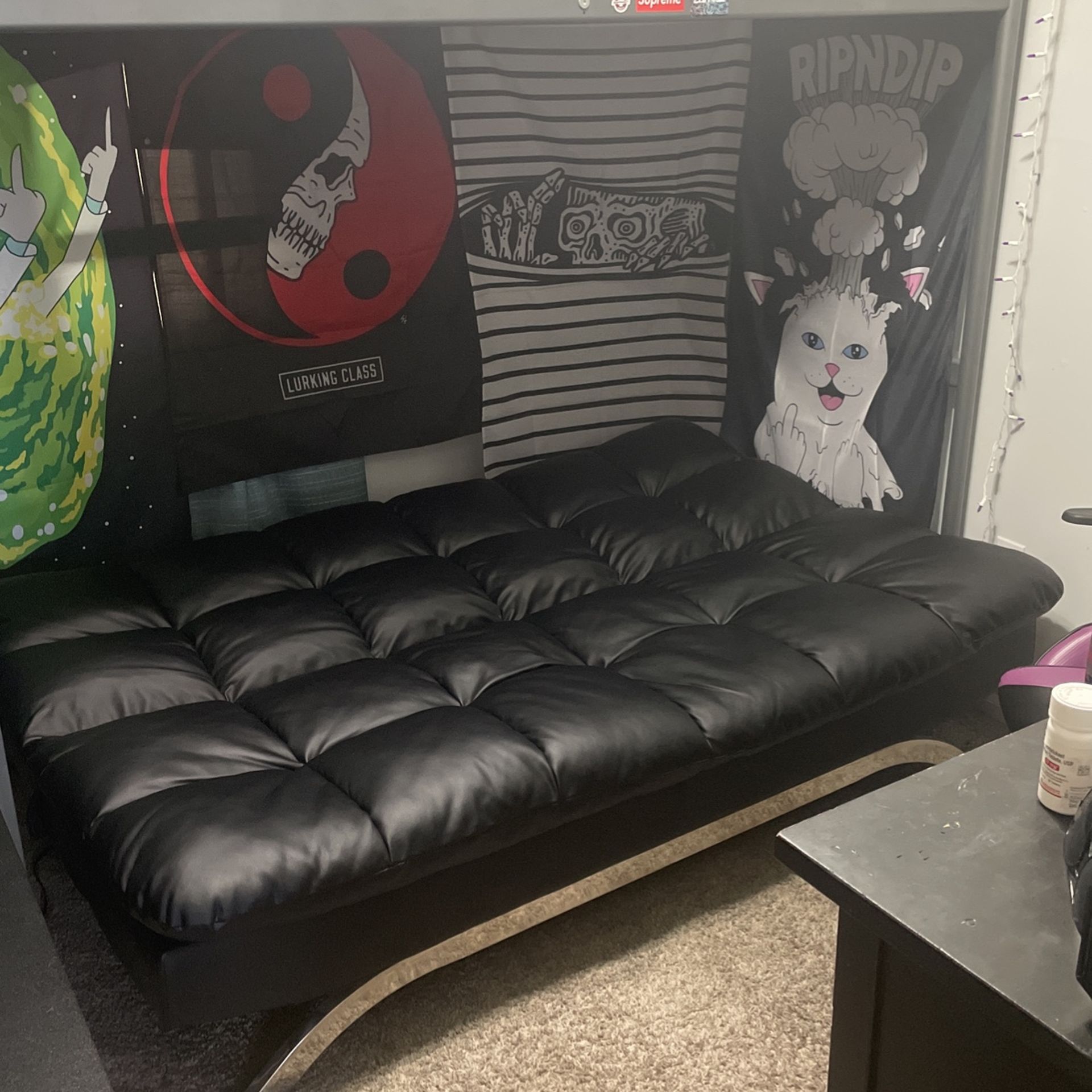Futon for Sale in Parkville, MO OfferUp