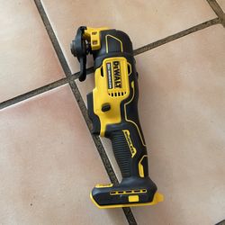 DEWALT ATOMIC 20V MAX Cordless Brushless Oscillating Multi Tool (Tool Only
