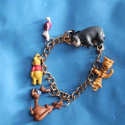 Vintage Disney Winnie The Pooh Charm Bracelet Pooh Tigger Kanga Roo Piglet