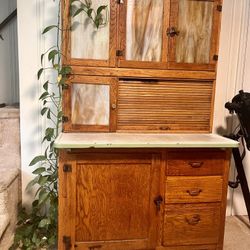 HOOSIER CABINET