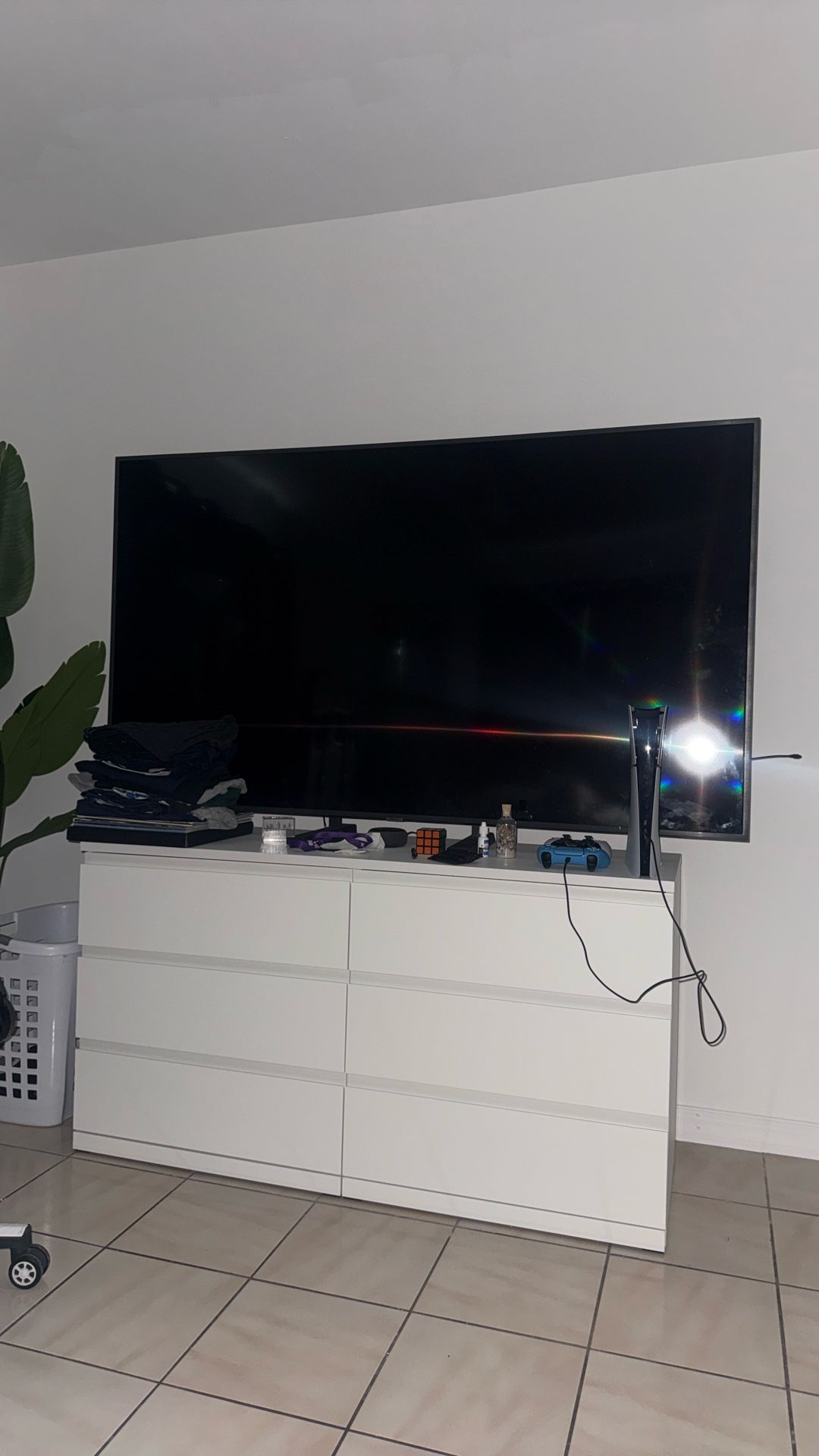 Samsung 75” Crystal UHD 4K Smart TV