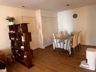 Dining table set