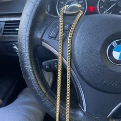 Gold Tone Men’s Chain