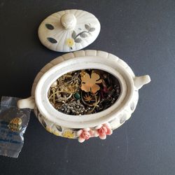 Bunch Of Costume Jewelry 