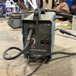 90 Amp Flux Wire Welder