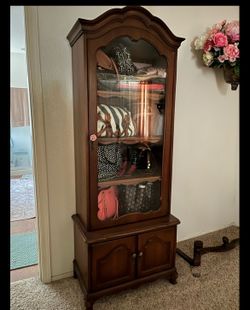 BEAUTIFUL FRENCH CABINET