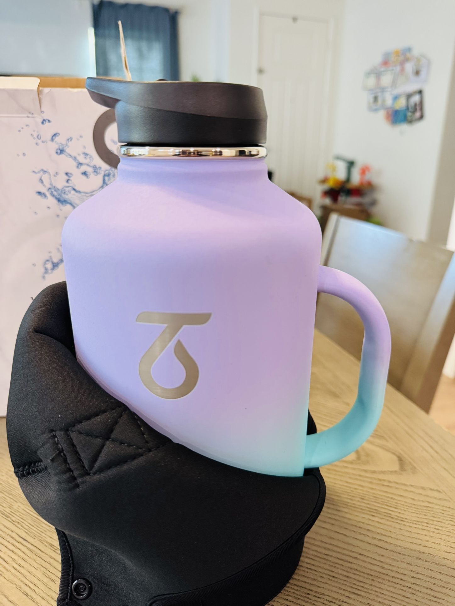Trebo 64oz Water Bottle Insulated with Straw Lids,Half Gallon Double Wall Vacuum Stainless Steel Metal Large Jug with Handle, Wide Mouth Flask Mug wit