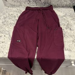 Grey’s Anatomy Scrubs 