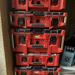 Milwaukee Rolling toolbox + 5 Box system