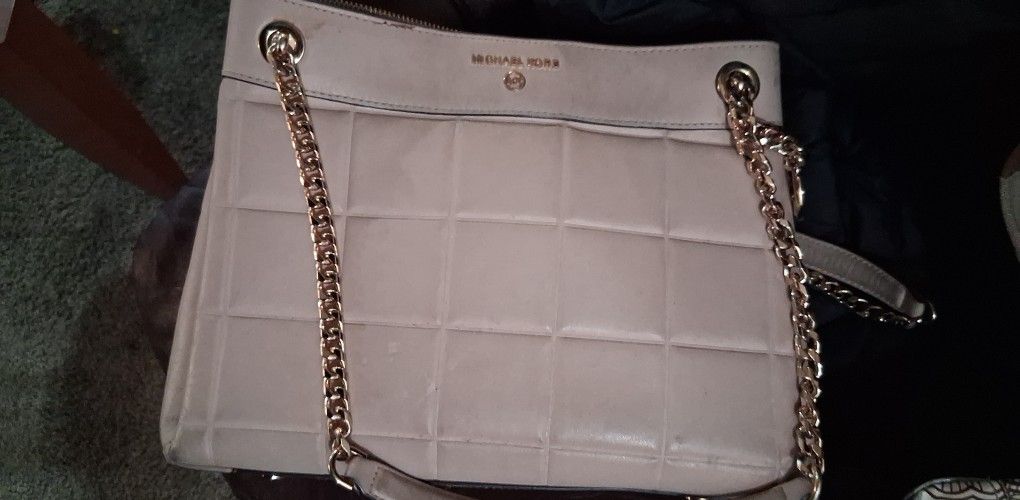  Michael Kors Susan Medium Quilted Leather Satchels