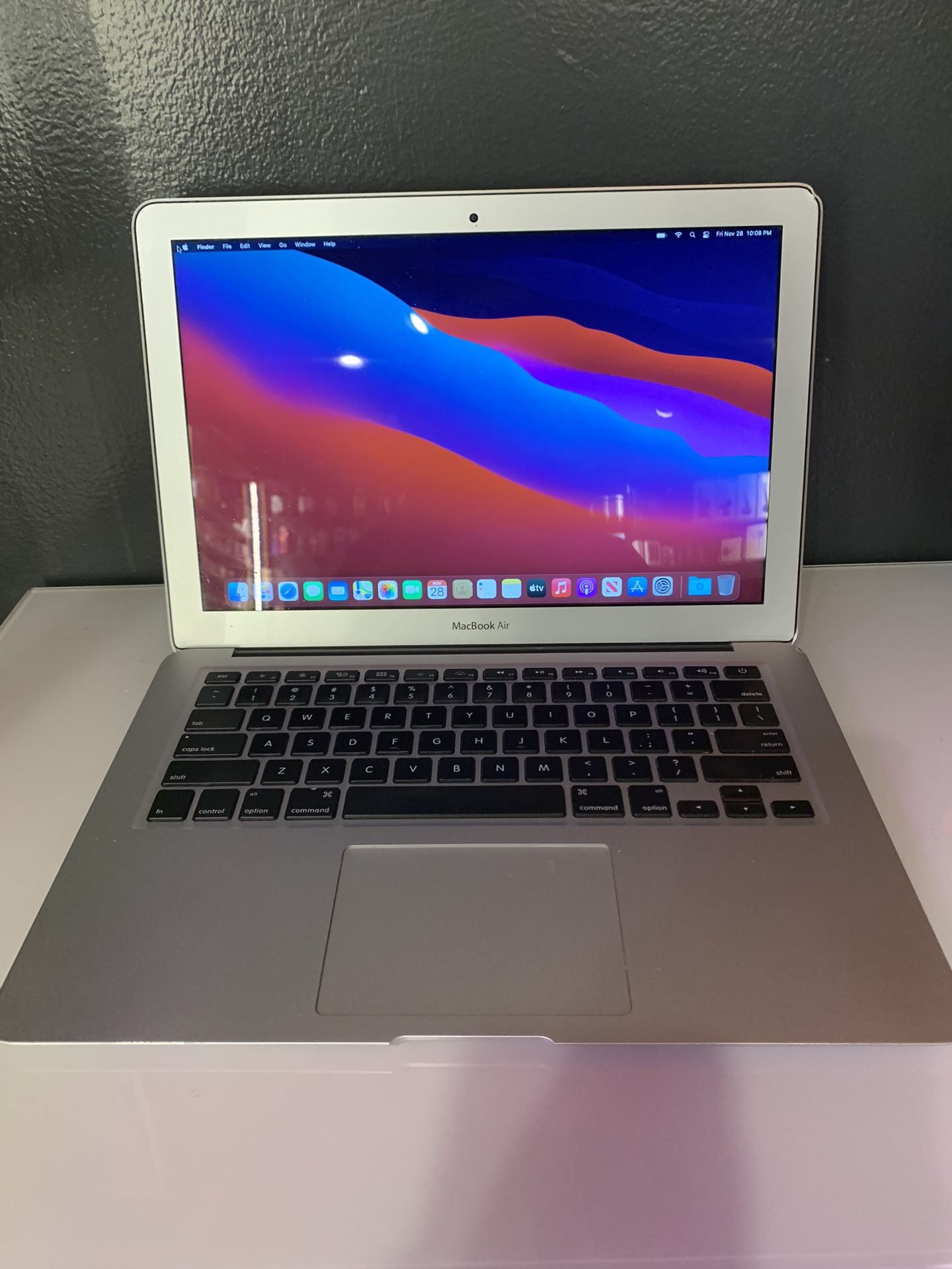 Apple MacBook Air 13” 2013 i5 1.3Ghz, 4Gb, 250Gb Flash Storage 