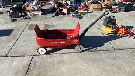 Radio flyer