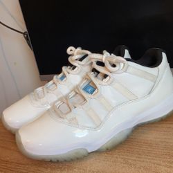 Air Jordan 11 Retro Low ‘Legend Blue’ Size 9