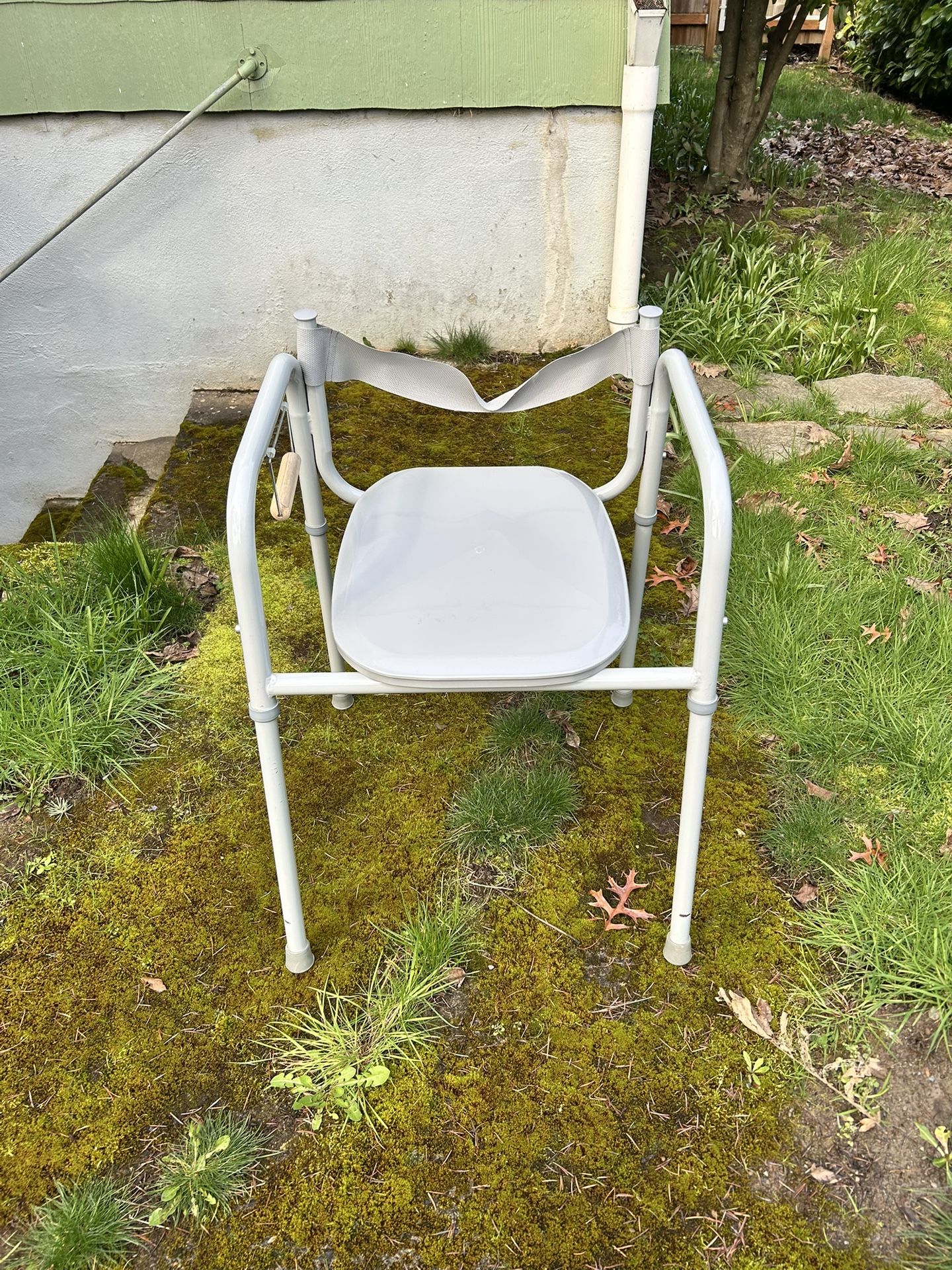 3-in-1 Commode