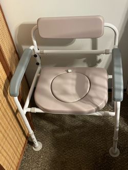 🌟NEW⭐️ Brand: Lamorland Adjustable Height Toilet Seat Riser with Extra Wide Soft Padded Seat Chair  Toilet Potty for Seniors, Bariatric & Disabled