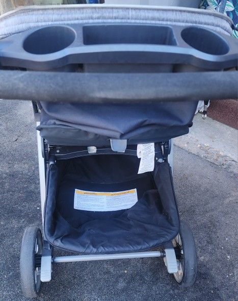 CHICCO BRAVO STROLLER