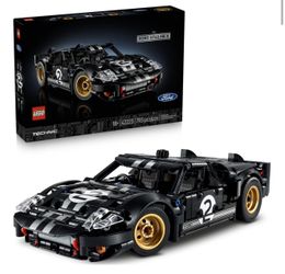 LEGO Technic 1966 Ford GT40 MKII Race Car in box